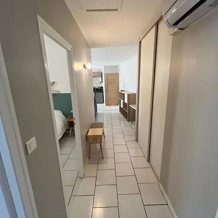 Bel 2 Au Coeur Du Village Apartment Eyragues